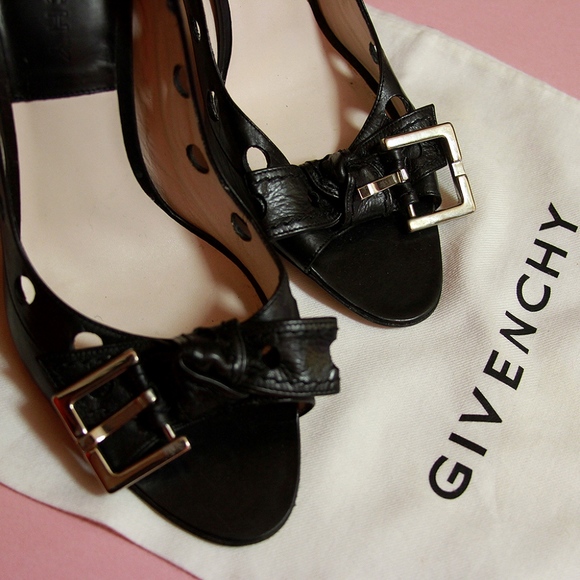 GIVENCHY Peep Toe Stiletto Pumps - Picture 2 of 7